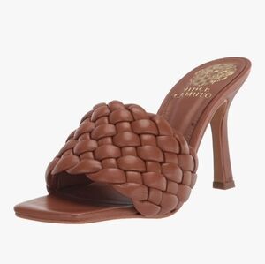 VINCE CAMUTO Brinela Barn Brown Malaga Nappa Sz 11 NWT